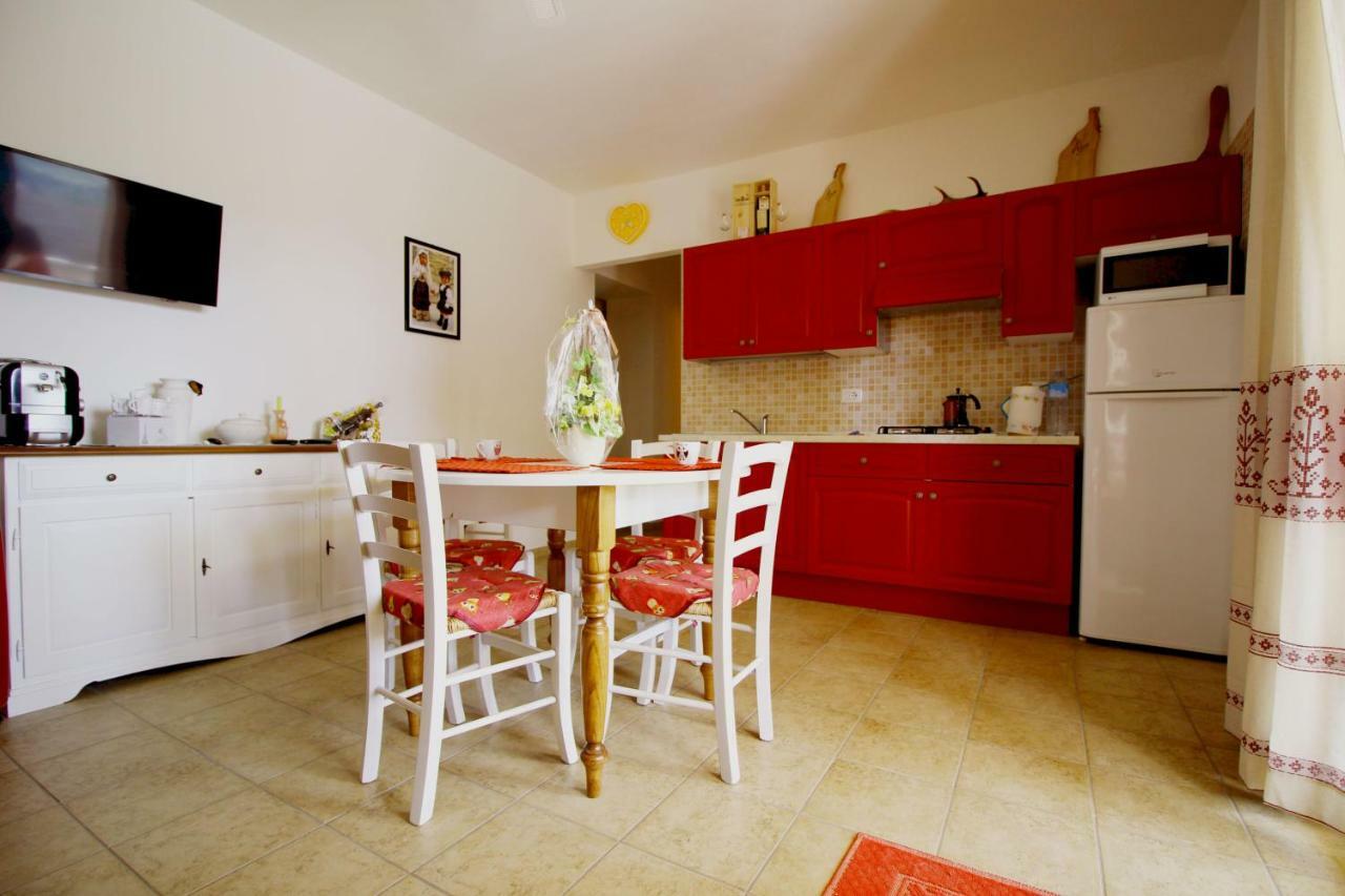 Naracauli Bed & Breakfast Magazzini  Bagian luar foto